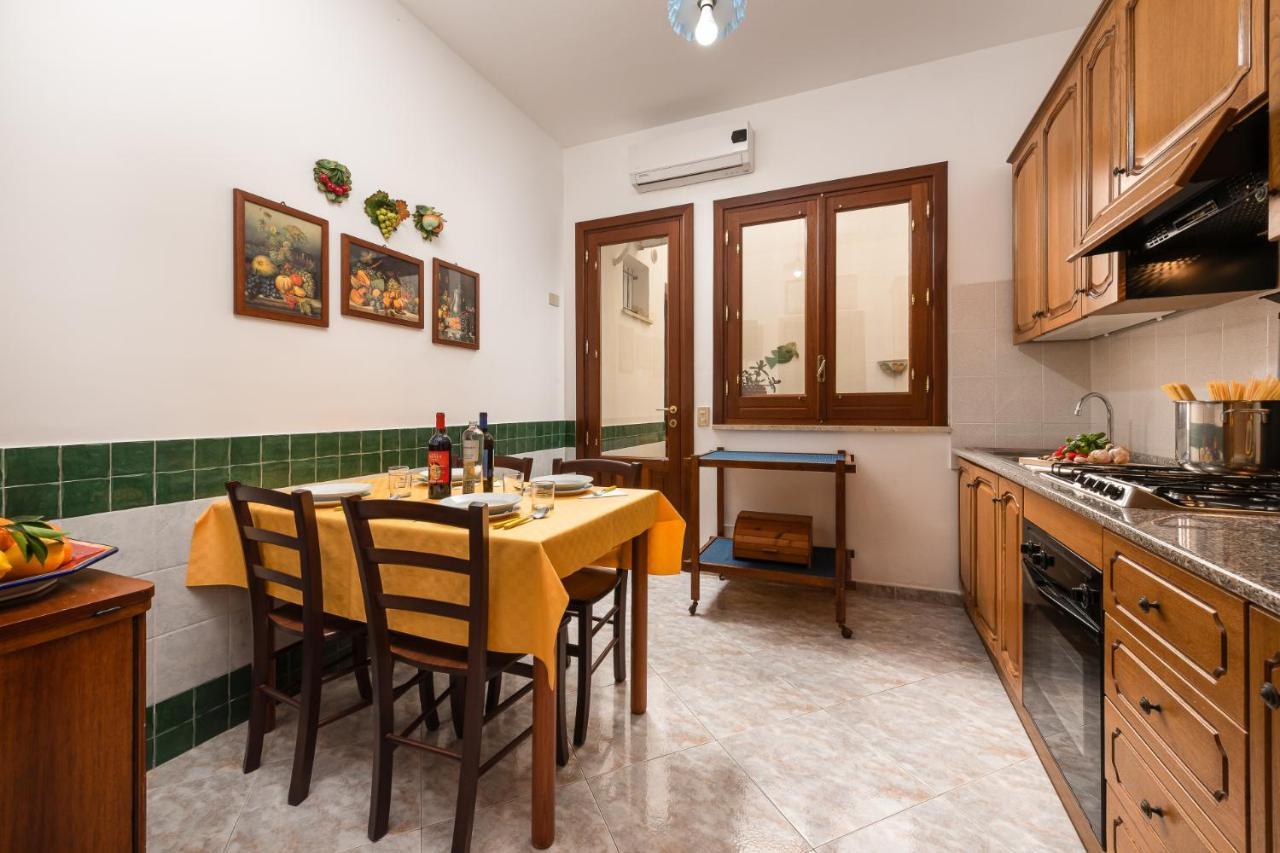 I Tre Golfi - Appartamenti A 300 Mt Dal Mare سان فيتو لو كابو المظهر الخارجي الصورة